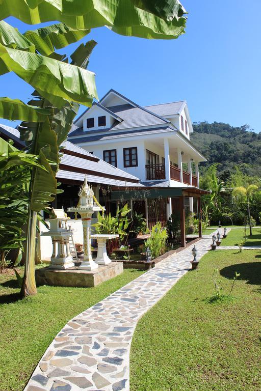 Villa Colina Khao Lak Rooms And Bungalows - Adults Only Kültér fotó